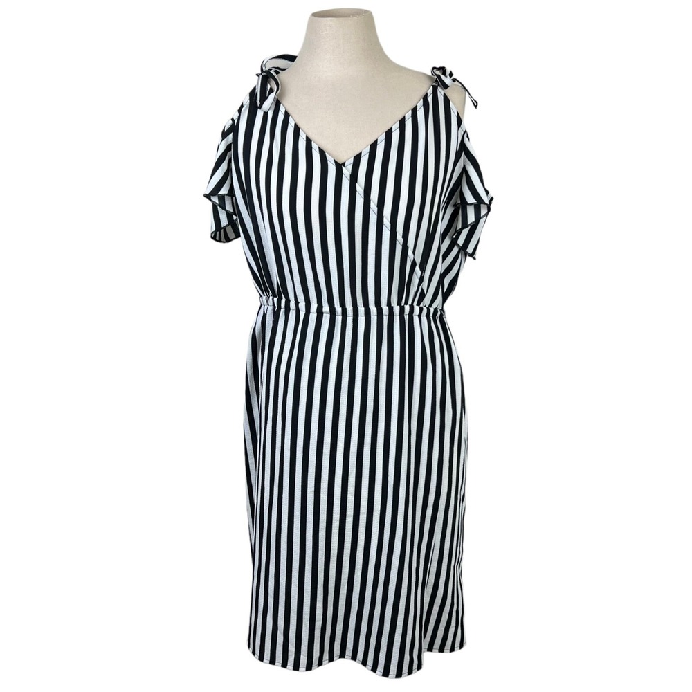 Libby Edelman Women Large Cold Shoulder Dress Black White Striped V-Neck Tie